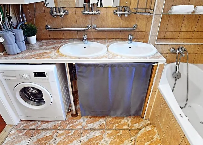 Old Town Gateway Братислава